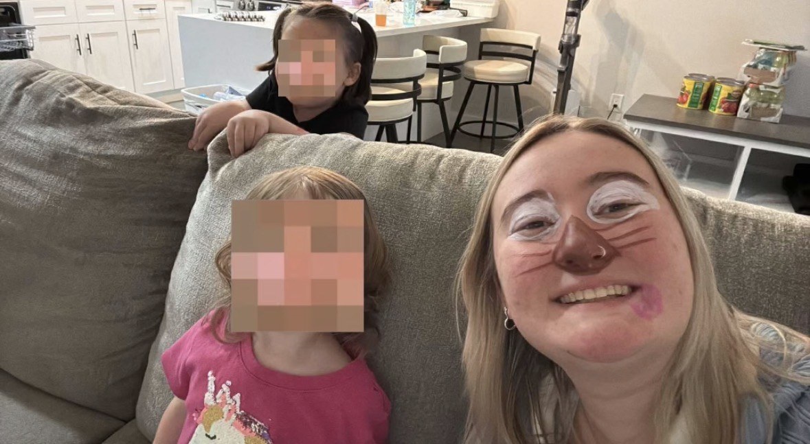 Courtney with kids